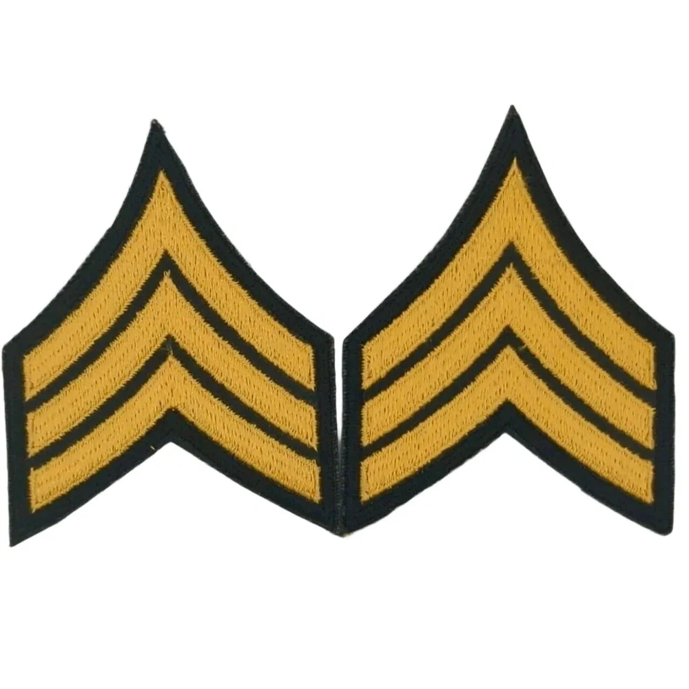 Army Sergeant E-5 Gold GREEN Rank Insignia Chevron Patches - Picture 1 of 5